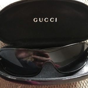 Gucci Men’s Sunglasses - y2k